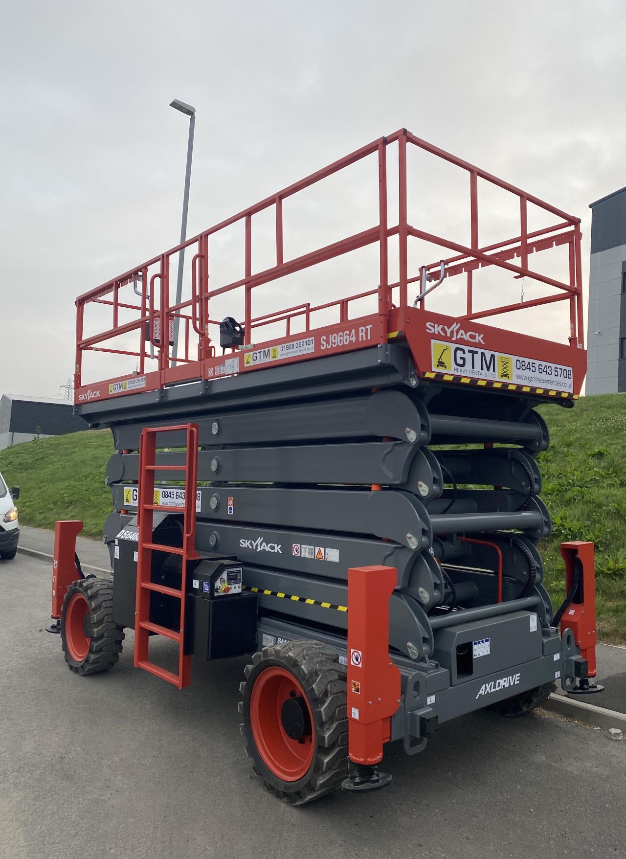 Skyjack SJ9664 21.34m Diesel Scissor lift
