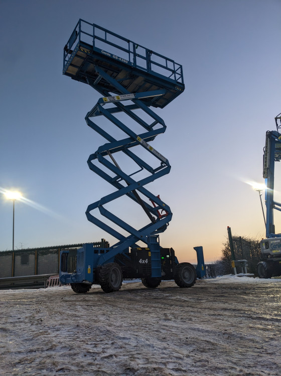 Genie GS4390 RT 15.11m Diesel Scissor Lift