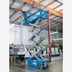 Genie GS2632 9.92m Electric Scissor Lift