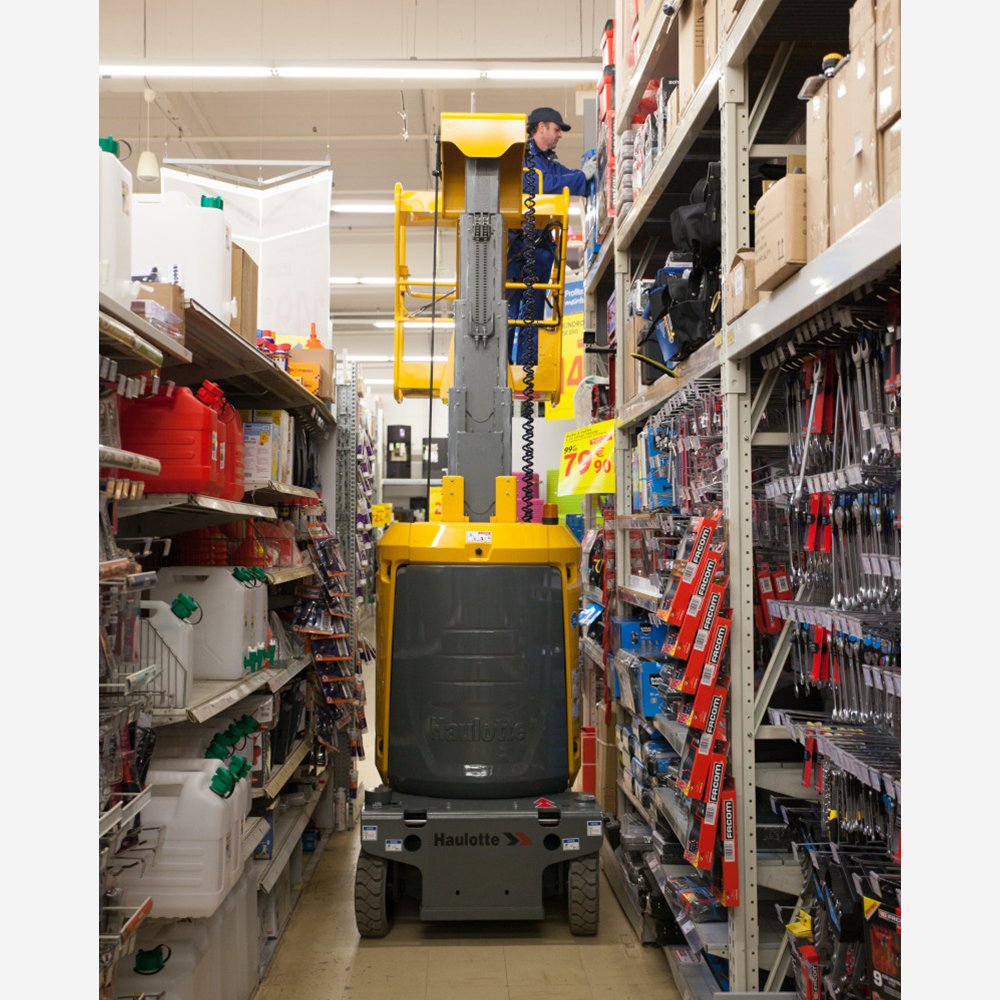 Haulotte Star 10 10m Mast Lift